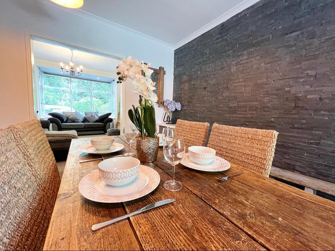 Modern 3 Bed, Heart Of Ashley Cross, 5 Mins To Sandbanks Poole Zewnętrze zdjęcie