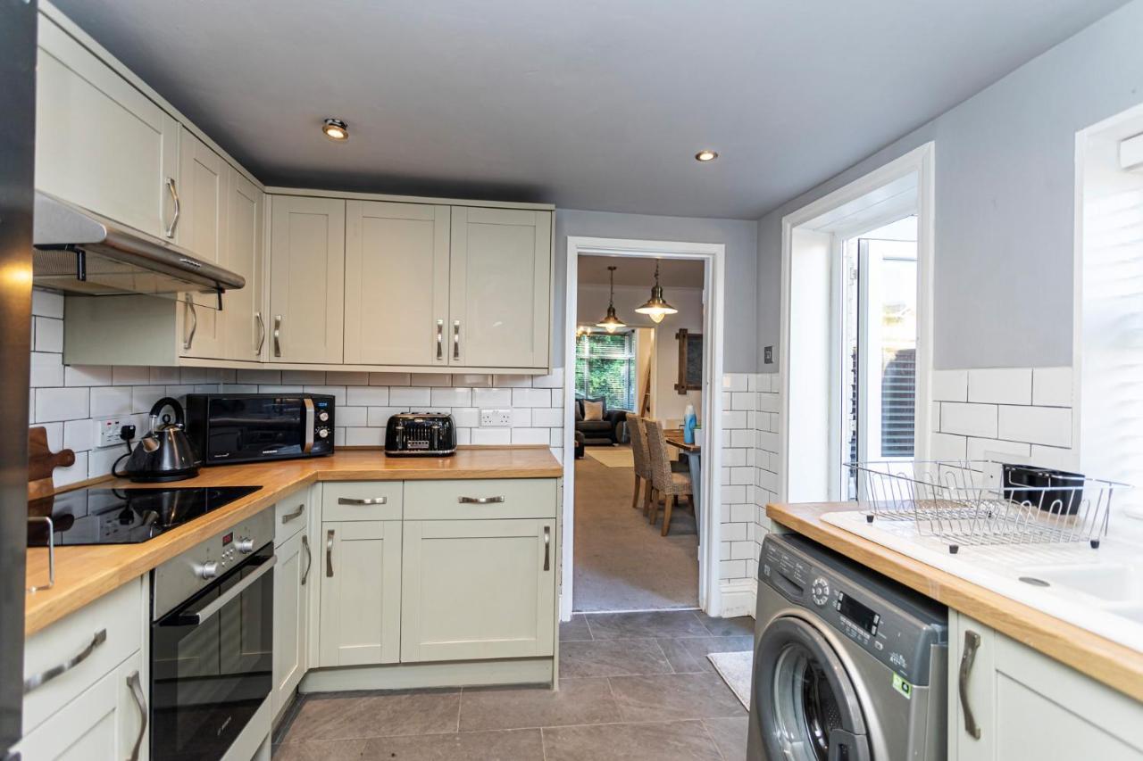 Modern 3 Bed, Heart Of Ashley Cross, 5 Mins To Sandbanks Poole Zewnętrze zdjęcie